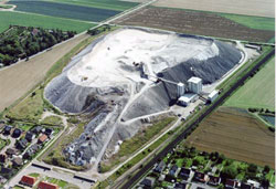 Photo: Salt heap of the former potash mine Ronnenberg near Hannover