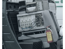 Messsystem mit Schreiber in einem Hubschrauber vom Typ Alouette II