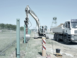 Errichtung der Zaunanlage Errichtung der Zaunanlage